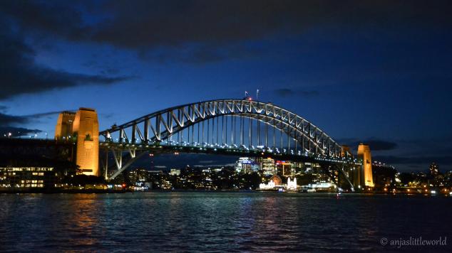 Harbour Bridge in Sydney (July 2013)